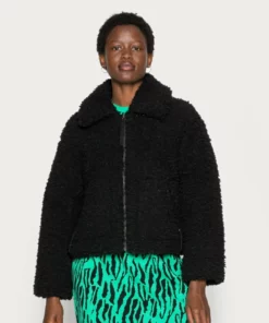 UGG MAEVE SHERPA JACKET - Winter Jacket - Black