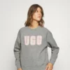 UGG MADELINE FUZZY LOGO CREWNECK - Sweatshirt - Grey Heather/sonora