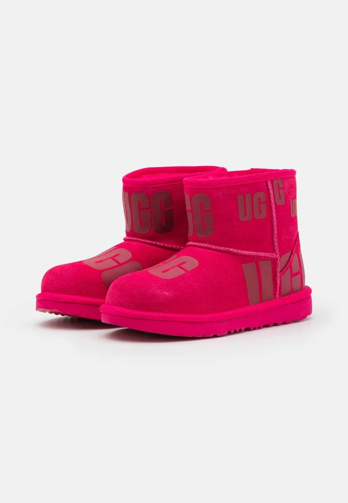 UGG CLASSIC MINI SCATTER GRAPHIC - Classic Ankle Boots - Radish - Image 2