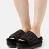 UGG MAXI GRAPHIC SLIDE - Heeled Mules - Black