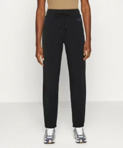 UGG DANIELLA - Tracksuit Bottoms - Black