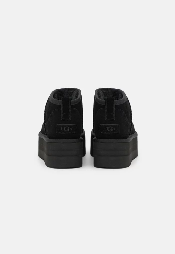 UGG CLASSIC ULTRA MINI PLATFORM - Platform Ankle Boots - Black - Image 3