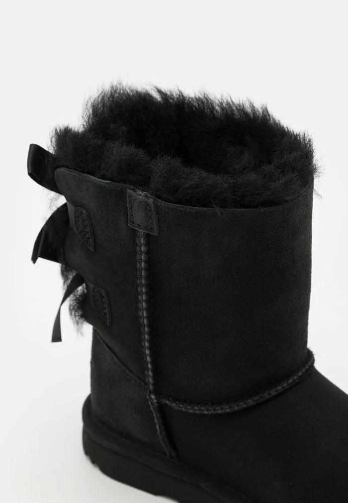 UGG BAILEY BOW - Boots - Black - Image 6