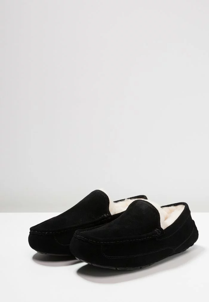UGG ASCOT - Slippers - Black - Image 3
