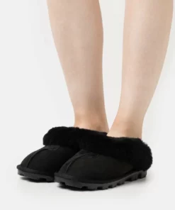 UGG COQUETTE - Mules - Black