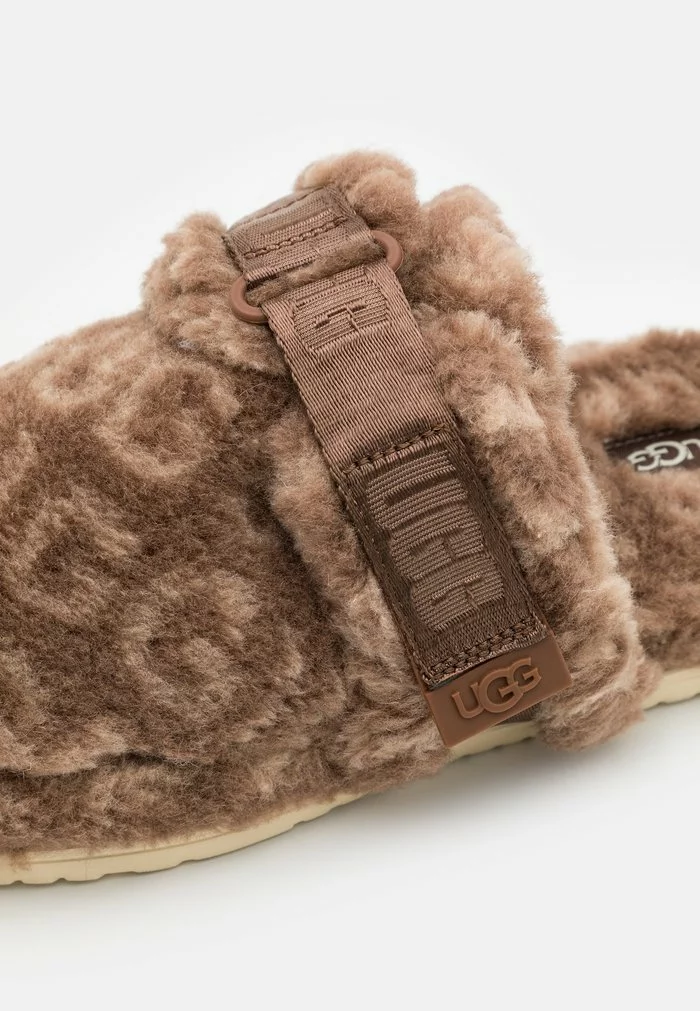 UGG FLUFF IT POP - Slippers - Chestnut - Image 6