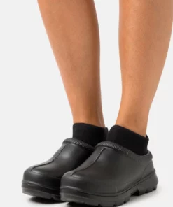 UGG TASMAN - Slip-ons - Black
