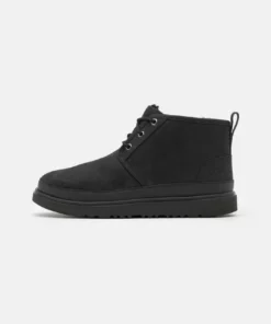 UGG NEUMEL - Casual Lace-ups - Black
