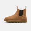 UGG NEUMEL CHELSEA - Classic Ankle Boots - Chestnut
