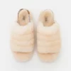UGG FLUFF YEAH SLIDE - Platform Sandals - Natural