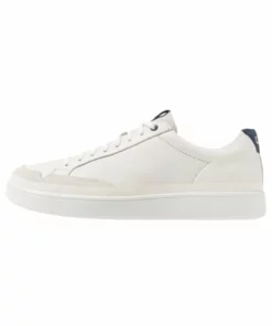 UGG SOUTH BAY - Trainers - White