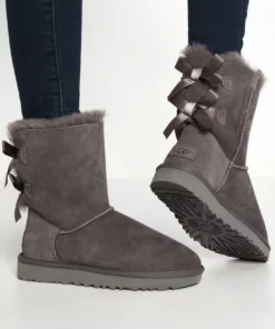 UGG BAILEY BOW - Classic Ankle Boots - Grey