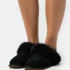 UGG SCUFF SIS - Slippers - Black