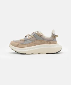 UGG Trainers - Dune/seal