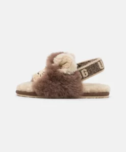 UGG FLUFF YEAH SLIDE LION STUFFIE - Platform Sandals - Sand/chocolate