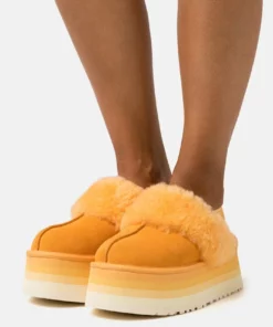 UGG Mules - Papaya Orange