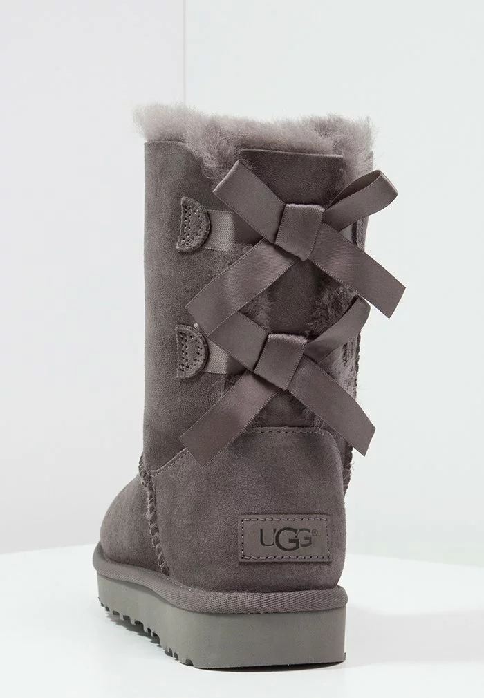 UGG BAILEY BOW - Classic Ankle Boots - Grey - Image 5