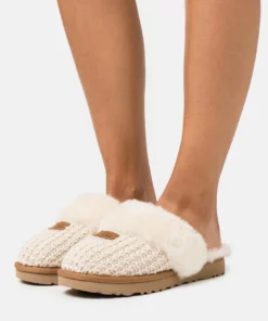 UGG COZY - Slippers - Cream