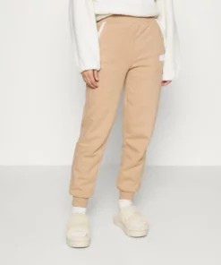 UGG DAYLIN BONDED PANT - Tracksuit Bottoms - Camel