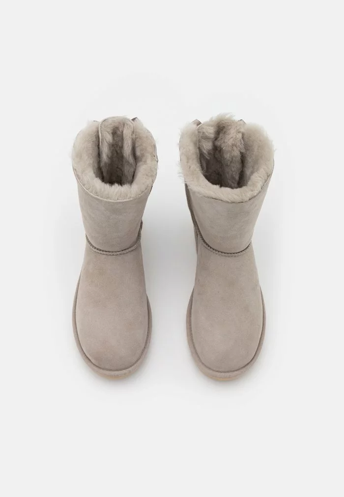 UGG BAILEY BOW - Classic Ankle Boots - Light Grey - Image 6