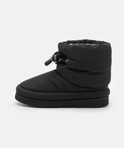 UGG CLASSIC MAXI SHORT UNISEX - Winter Boots - Black