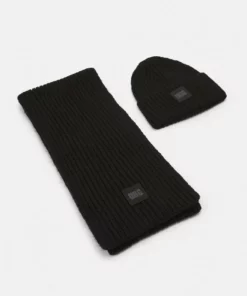 UGG CHUNKY SET - Scarf - Black