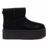UGG CLASSIC MINI PLATFORM - Platform Ankle Boots - Black